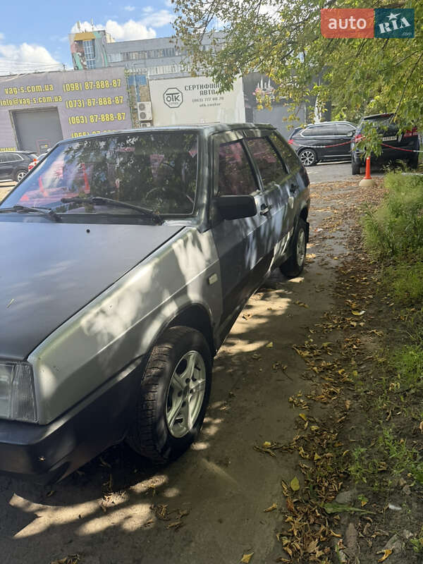 Хетчбек ВАЗ / Lada 2109 2006 в Києві
