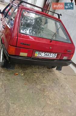 Хэтчбек ВАЗ 2109 1994 в 