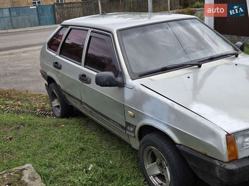 Хэтчбек ВАЗ / Lada 2109 2006 в Фастове