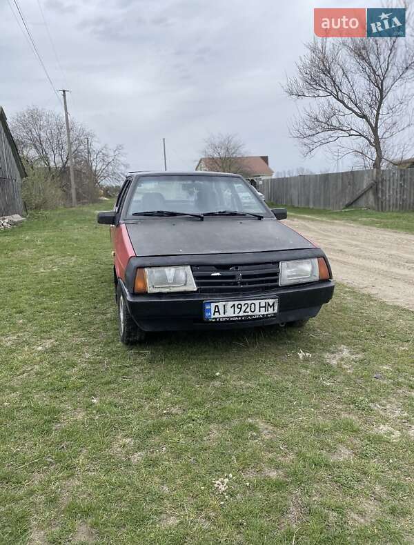 Хэтчбек ВАЗ / Lada 2109 1988 в Козельце