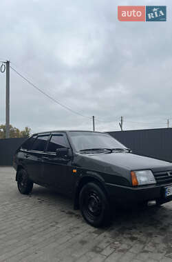 Хэтчбек ВАЗ 2109 2009 в  фото 4 Хэтчбек ВАЗ 2109 2009 в