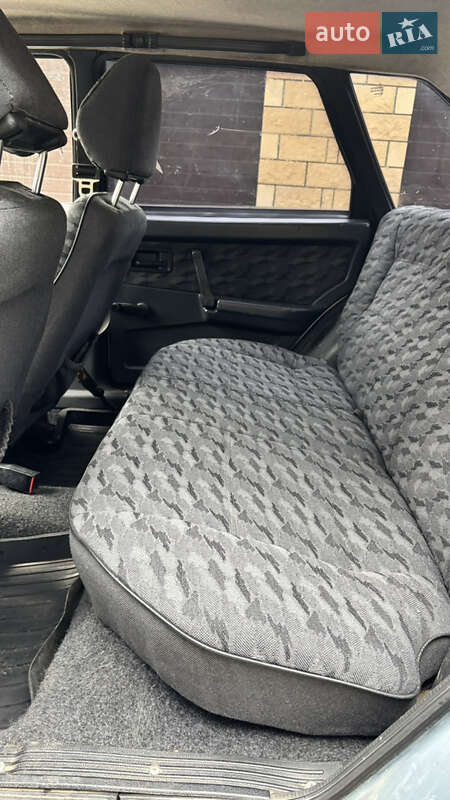 Хэтчбек ВАЗ / Lada 2109 2002 в Запорожье