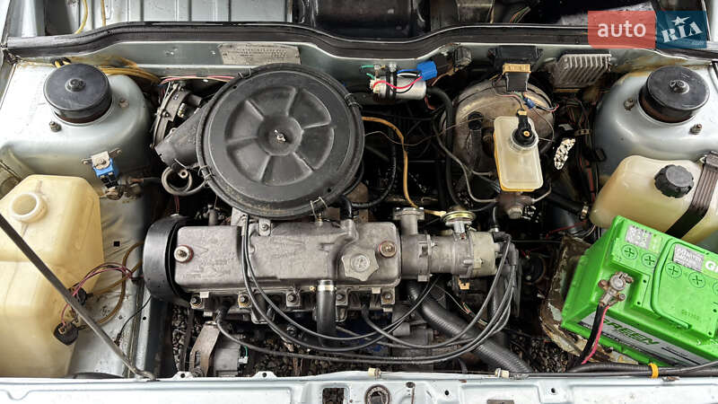 Хэтчбек ВАЗ / Lada 2109 2002 в Запорожье