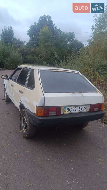 Хэтчбек ВАЗ / Lada 2109 1988 в Львове