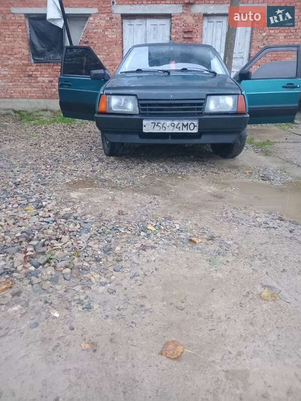 Хэтчбек ВАЗ / Lada 2109 2000 в Рожнятове фото 2 Хэтчбек ВАЗ / Lada 2109 2000 в Рожнятове