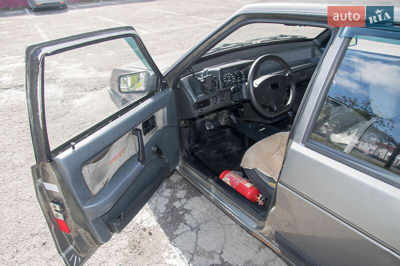 Хэтчбек ВАЗ / Lada 2109 1991 в Тернополе