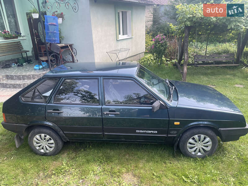Хэтчбек ВАЗ / Lada 2109 2005 в Буске