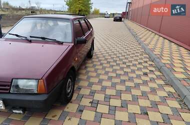 Хэтчбек ВАЗ 2109 1998 в 
