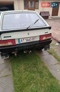 Хэтчбек ВАЗ 2109 1992 в 