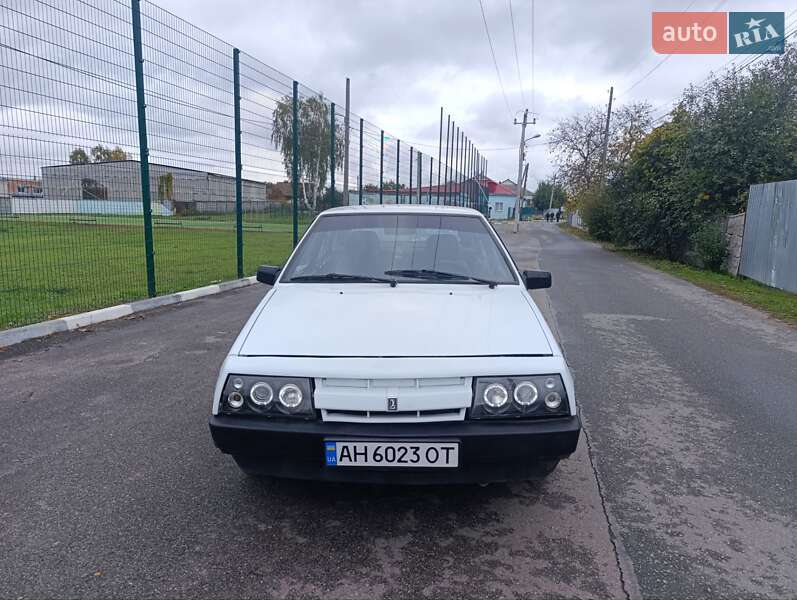 Хэтчбек ВАЗ / Lada 2109 1992 в Харькове