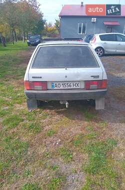 Хэтчбек ВАЗ 2109 2003 в 