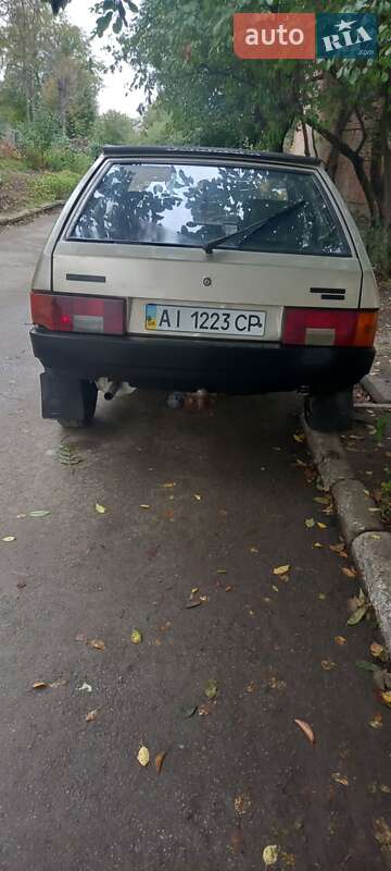 Хэтчбек ВАЗ / Lada 2109 1998 в Киеве