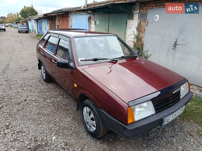Хэтчбек ВАЗ / Lada 2109 2006 в Кривом Роге
