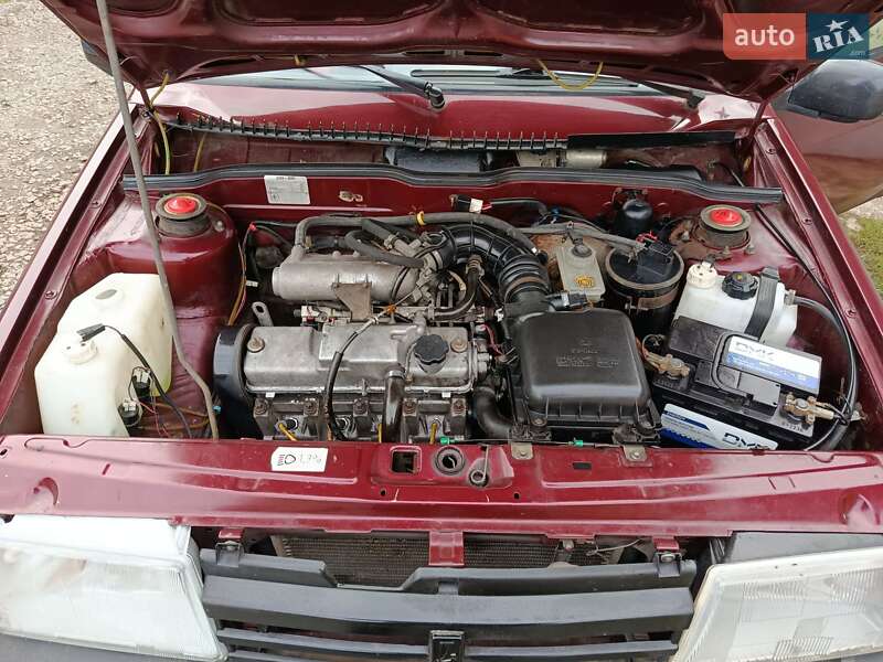 Хэтчбек ВАЗ / Lada 2109 2006 в Кривом Роге
