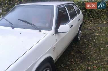 Хетчбек ВАЗ 2109 1987 в  фото 17 Хетчбек ВАЗ 2109 1987 в