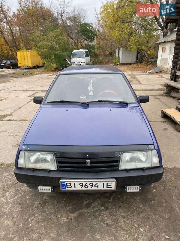 Хетчбек ВАЗ / Lada 2109 2004 в Харкові