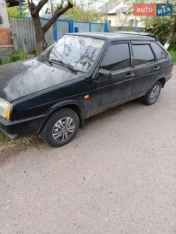 Хэтчбек ВАЗ / Lada 2109 1990 в Сумах фото 3 Хэтчбек ВАЗ / Lada 2109 1990 в Сумах