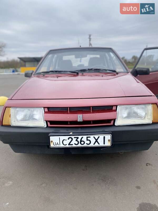 Хэтчбек ВАЗ / Lada 2109 1992 в Кропивницком