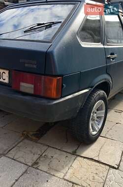 Хэтчбек ВАЗ / Lada 2109 1997 в 