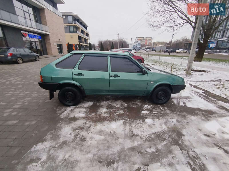 Хэтчбек ВАЗ / Lada 2109 2008 в Мукачево фото 3 Хэтчбек ВАЗ / Lada 2109 2008 в Мукачево