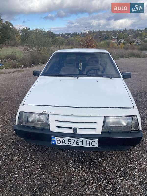 Хетчбек ВАЗ / Lada 2109 1991 в Знам'янці фото 4 Хетчбек ВАЗ / Lada 2109 1991 в Знам'янці