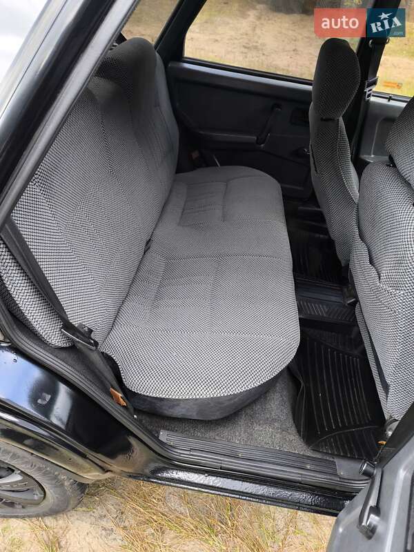 Хэтчбек ВАЗ / Lada 2109 1995 в Кременчуге фото 16 Хэтчбек ВАЗ / Lada 2109 1995 в Кременчуге