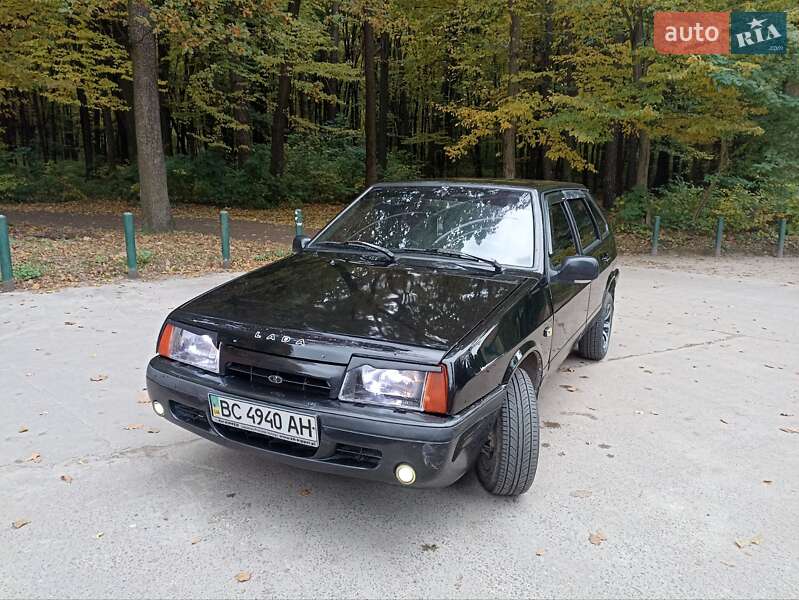 Хетчбек ВАЗ / Lada 2109 1997 в Львові