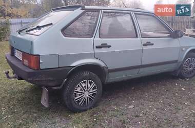 Хэтчбек ВАЗ 2109 1997 в 