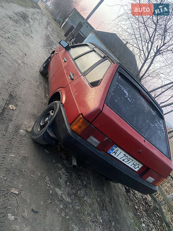 Хэтчбек ВАЗ / Lada 2109 1990 в Броварах