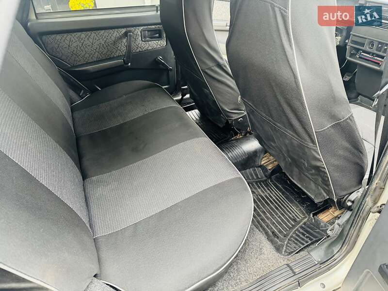 Хэтчбек ВАЗ / Lada 2109 2006 в Белогородке