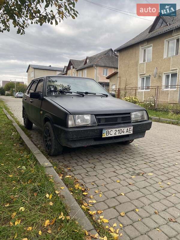 Хэтчбек ВАЗ / Lada 2109 1995 в Надворной фото 2 Хэтчбек ВАЗ / Lada 2109 1995 в Надворной