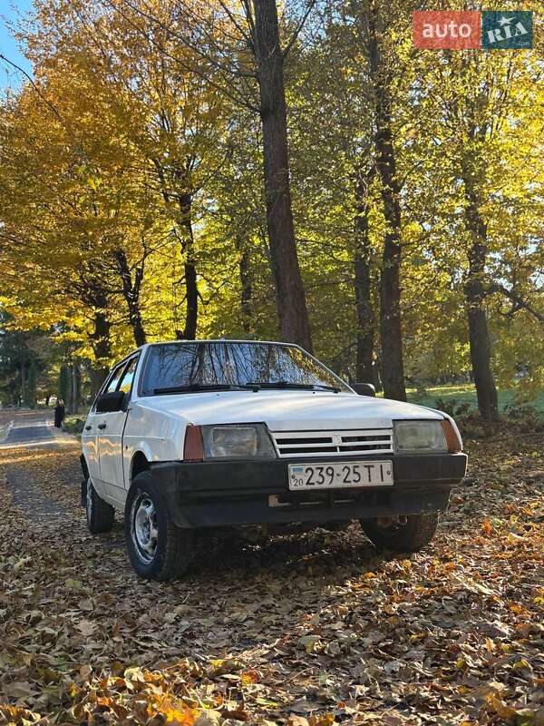 Хэтчбек ВАЗ / Lada 2109 1993 в Зборове фото 8 Хэтчбек ВАЗ / Lada 2109 1993 в Зборове