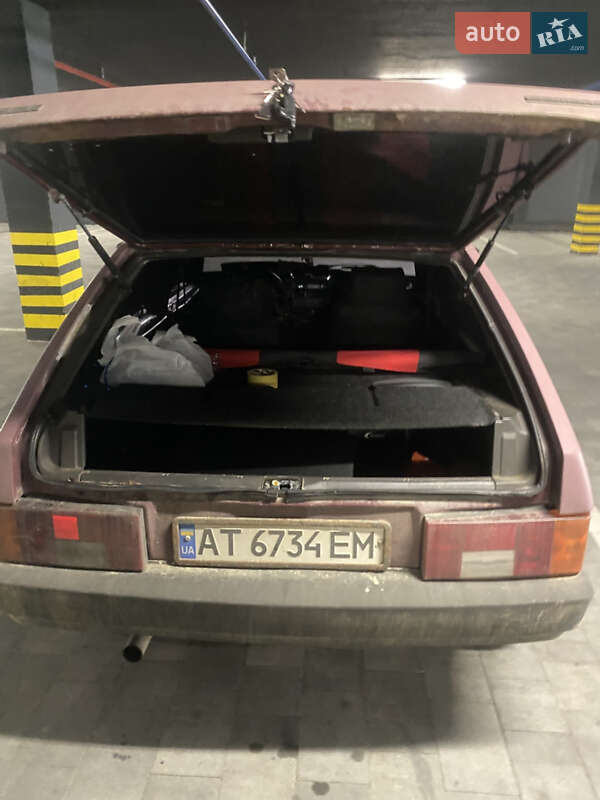 Хэтчбек ВАЗ / Lada 2109 2006 в Яремче