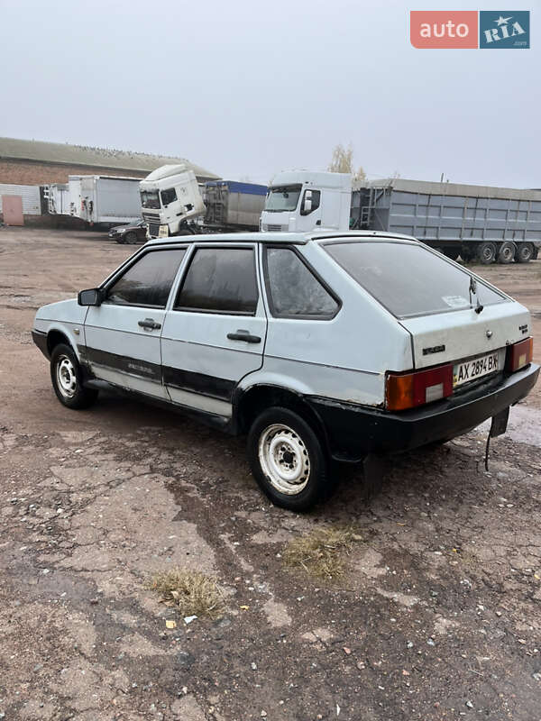 Хэтчбек ВАЗ / Lada 2109 2005 в Конотопе фото 6 Хэтчбек ВАЗ / Lada 2109 2005 в Конотопе