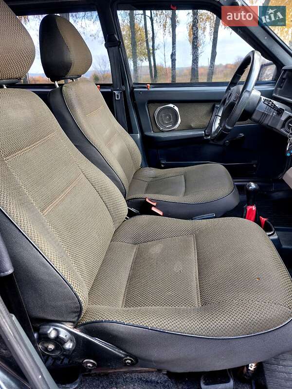 Хэтчбек ВАЗ / Lada 2109 2006 в Тростянце фото 44 Хэтчбек ВАЗ / Lada 2109 2006 в Тростянце