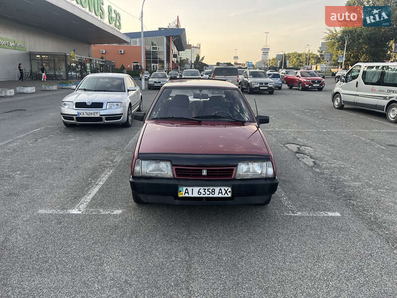 Хетчбек ВАЗ / Lada 2109 1991 в Києві фото 2 Хетчбек ВАЗ / Lada 2109 1991 в Києві