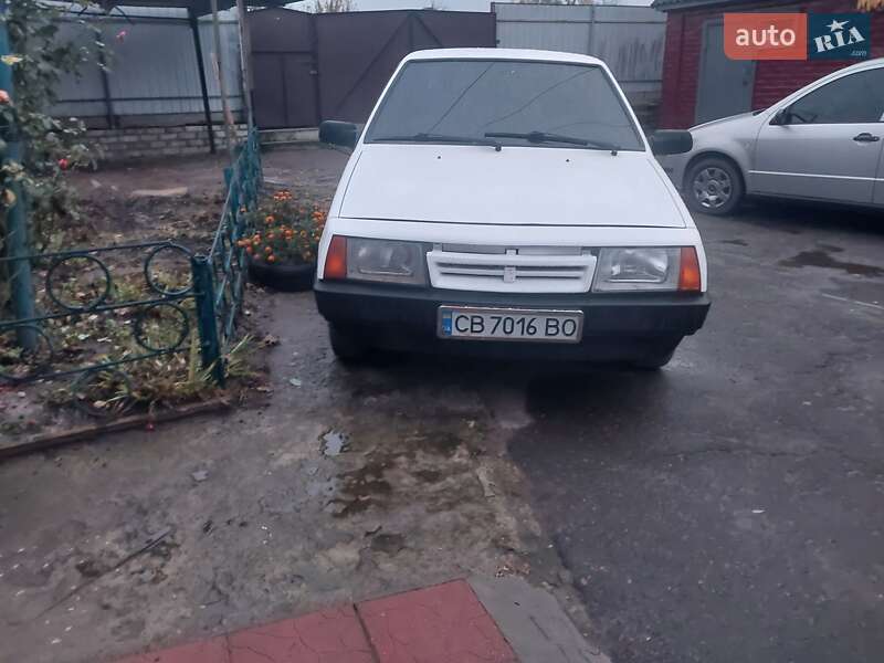 Хэтчбек ВАЗ / Lada 2109 1989 в Прилуках фото 3 Хэтчбек ВАЗ / Lada 2109 1989 в Прилуках