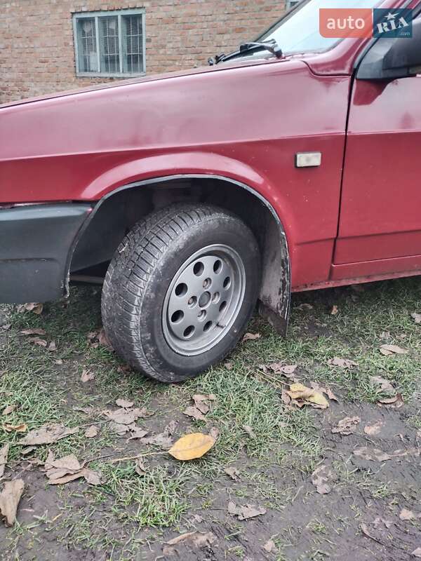 Хэтчбек ВАЗ / Lada 2109 1991 в Погребище