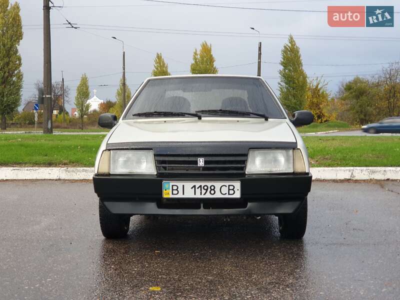 Хетчбек ВАЗ / Lada 2109 2007 в Кременчуці фото 5 Хетчбек ВАЗ / Lada 2109 2007 в Кременчуці