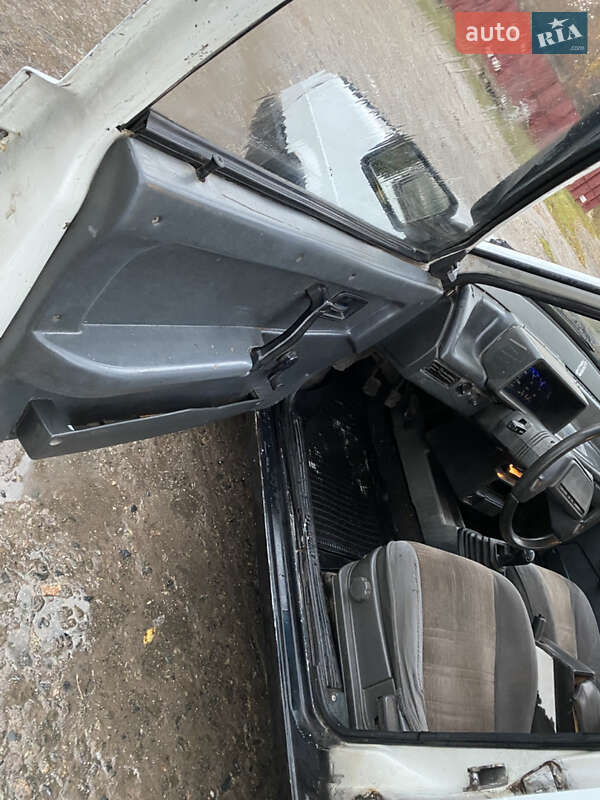 Хетчбек ВАЗ / Lada 2109 1989 в Кривому Розі фото 10 Хетчбек ВАЗ / Lada 2109 1989 в Кривому Розі