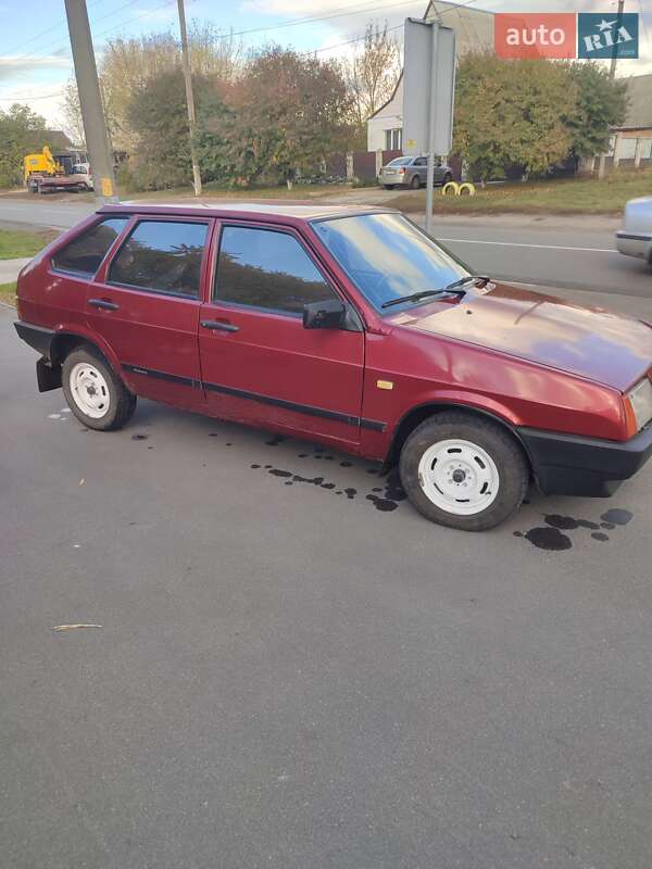Хэтчбек ВАЗ / Lada 2109 1995 в Переяславе фото 4 Хэтчбек ВАЗ / Lada 2109 1995 в Переяславе