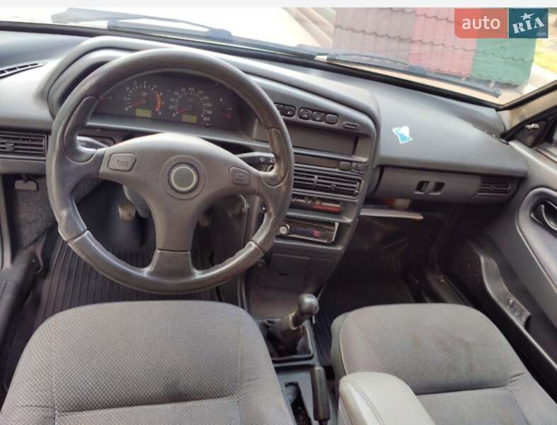 Хэтчбек ВАЗ / Lada 2109 2007 в Кривом Роге фото 12 Хэтчбек ВАЗ / Lada 2109 2007 в Кривом Роге