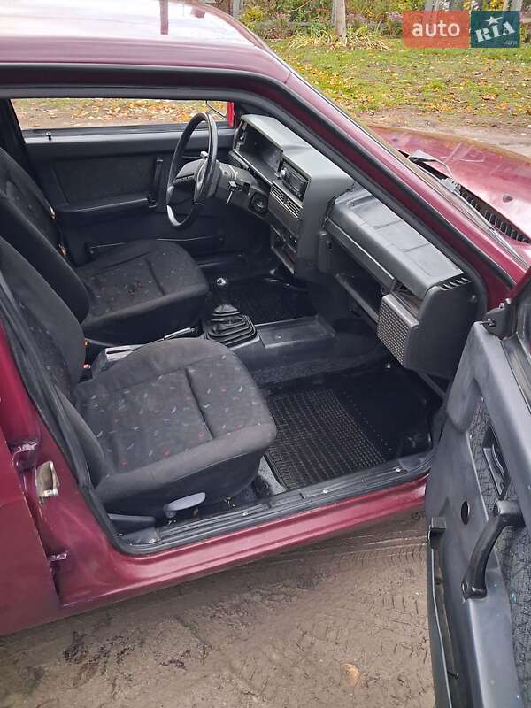 Хэтчбек ВАЗ / Lada 2109 2005 в Гайсине фото 2 Хэтчбек ВАЗ / Lada 2109 2005 в Гайсине