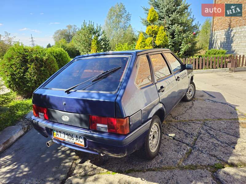 Хэтчбек ВАЗ / Lada 2109 1998 в Новом Роздоле