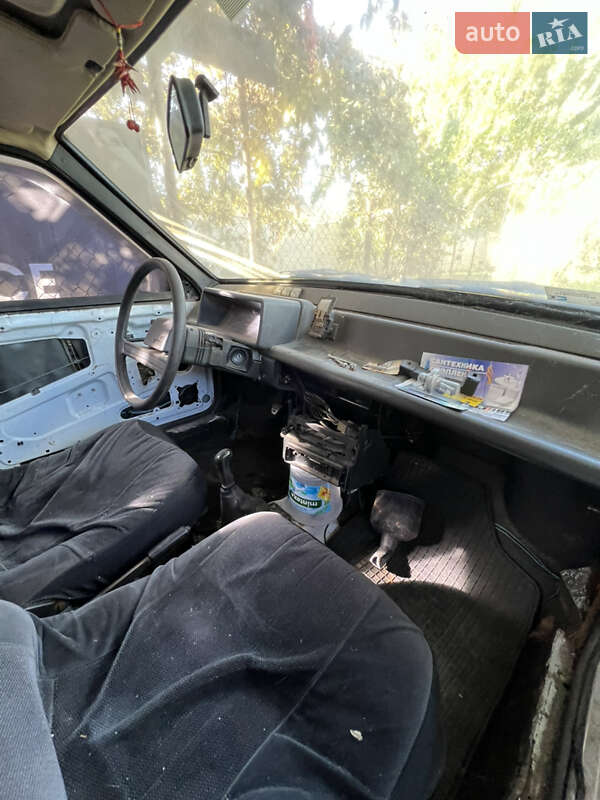 Хэтчбек ВАЗ / Lada 2109 1997 в Запорожье фото 8 Хэтчбек ВАЗ / Lada 2109 1997 в Запорожье