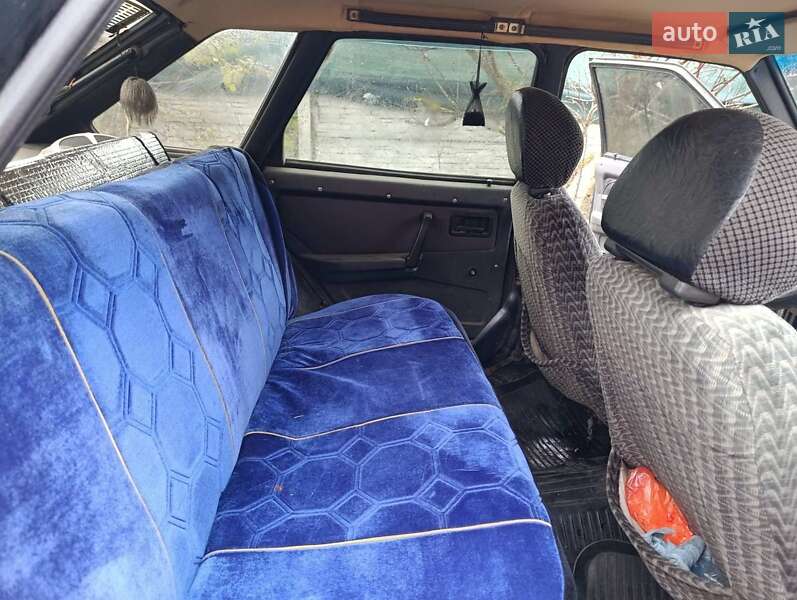 Хетчбек ВАЗ / Lada 2109 1992 в Прилуках фото 5 Хетчбек ВАЗ / Lada 2109 1992 в Прилуках