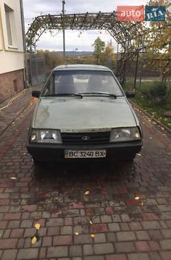 Хэтчбек ВАЗ 2109 2005 в Золочеве Хэтчбек ВАЗ 2109 2005 в Золочеве
