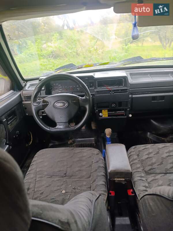 Хетчбек ВАЗ / Lada 2109 2001 в Тиврову фото 11 Хетчбек ВАЗ / Lada 2109 2001 в Тиврову