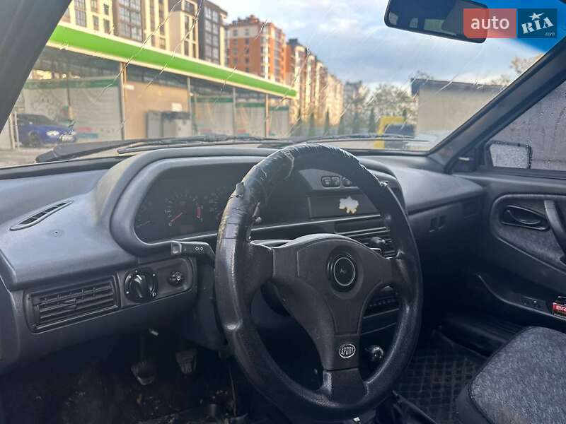 Хэтчбек ВАЗ / Lada 2109 2009 в Ивано-Франковске фото 9 Хэтчбек ВАЗ / Lada 2109 2009 в Ивано-Франковске