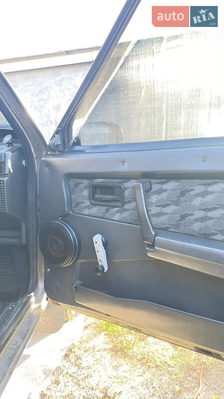 Хетчбек ВАЗ / Lada 2109 2000 в Зміїві фото 16 Хетчбек ВАЗ / Lada 2109 2000 в Зміїві